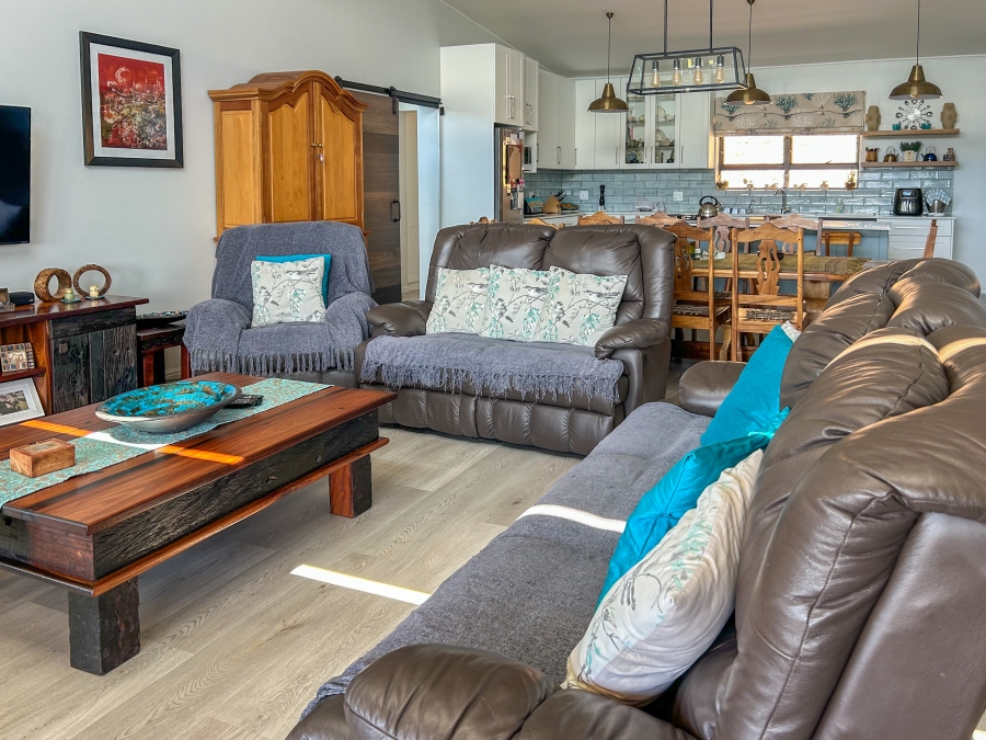 3 Bedroom Property for Sale in Brenton On Lake Western Cape